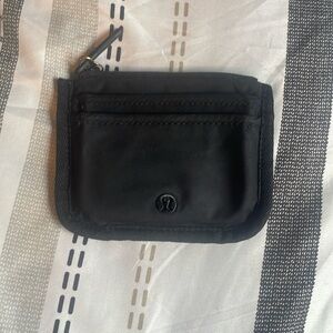 Lululemon card holder